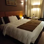 Nour Al Thuraya Ajyad Hotel